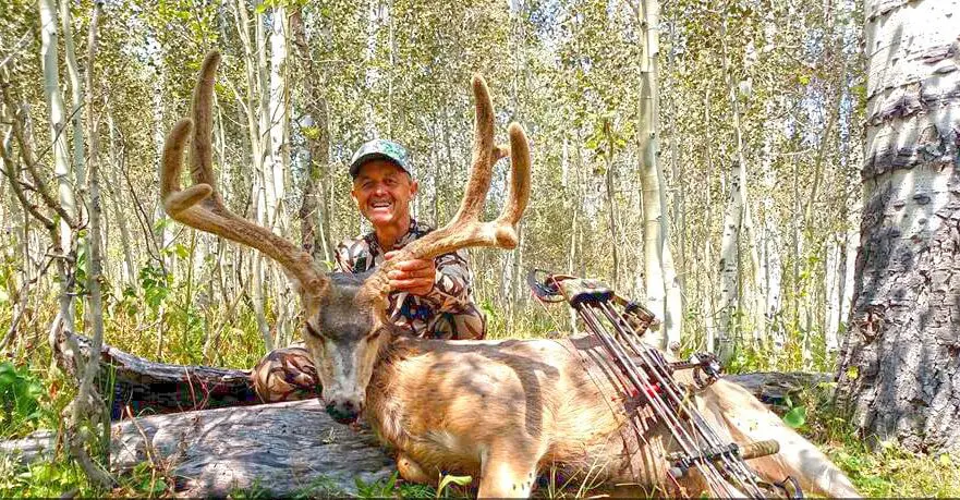 Bob Morgan with his great velvet mule deer
