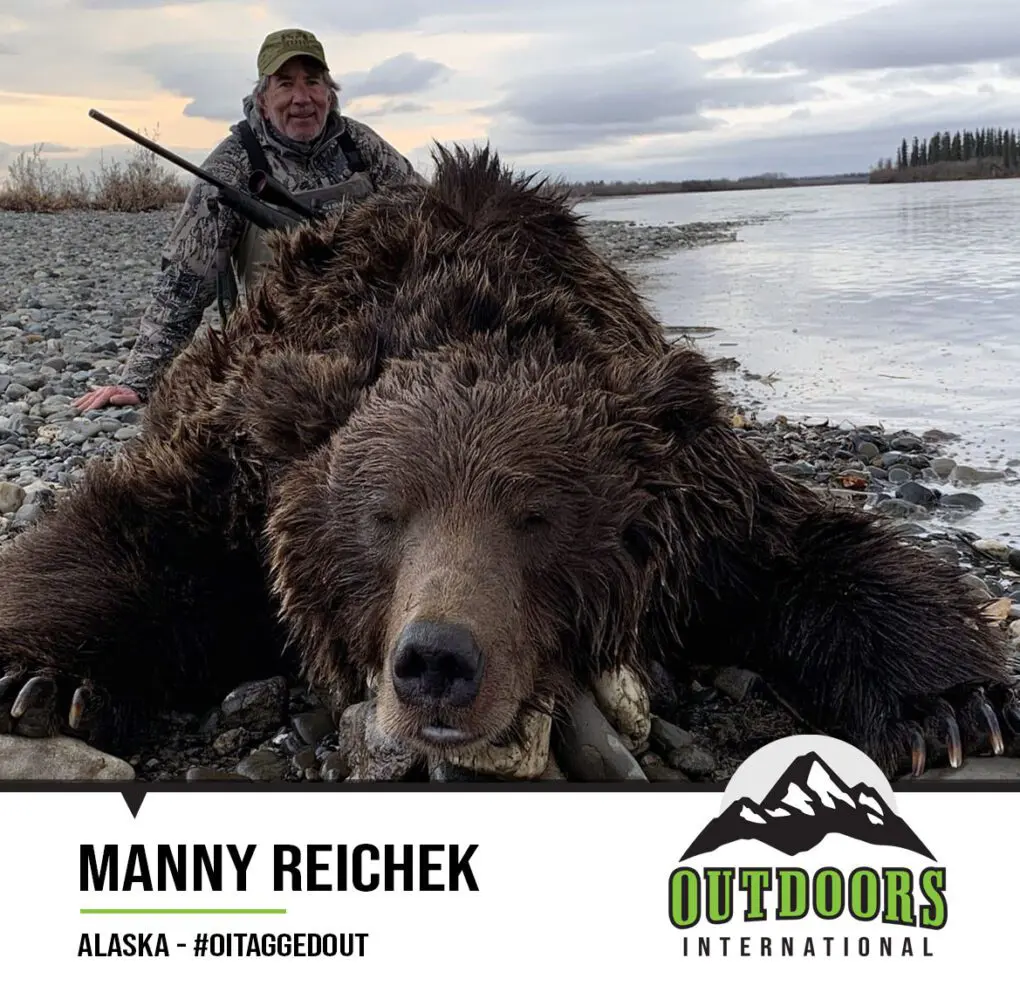 Manny-Reichek-Arctic-Grizzly-Bear-AWCG Client oitaggedout » Outdoors International #oitaggedout