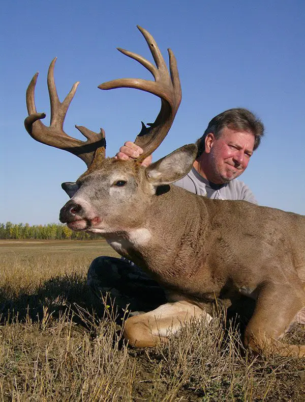 Alberta-Whitetail-Hunts-LO2.jpg » Outdoors International Alberta Whitetail Hunts