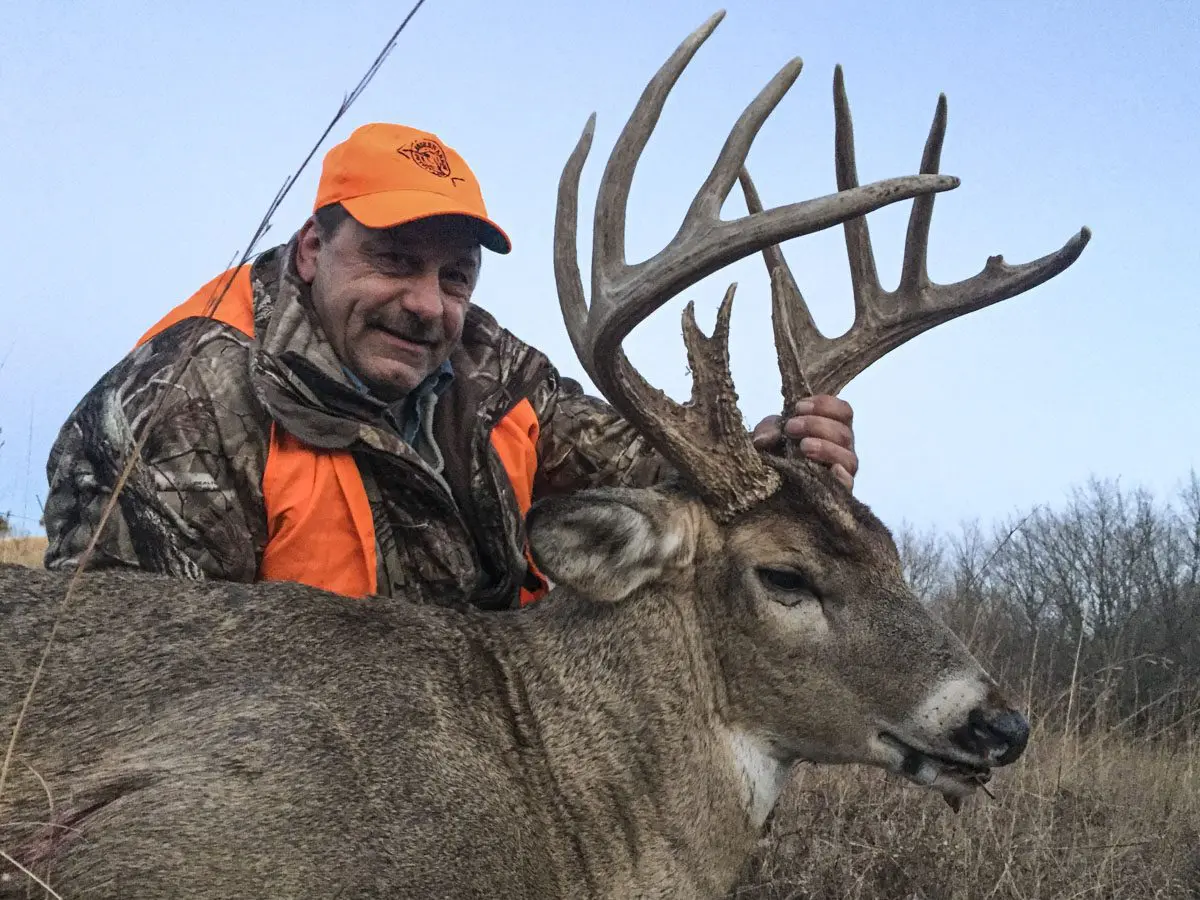 Kansas-whitetail-hunts-BAO3 » Outdoors International Kansas Whitetail Hunts