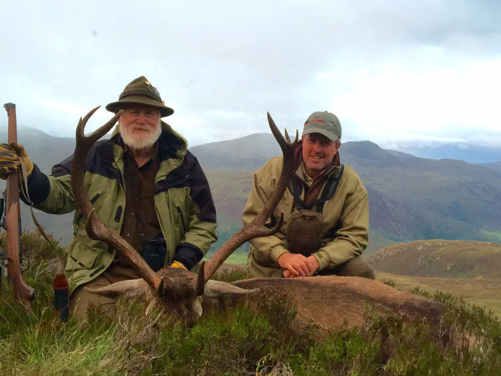 Scotland SKPH1 Red Stag 2 » Outdoors International Hunting the Scottish highlands for red stag.