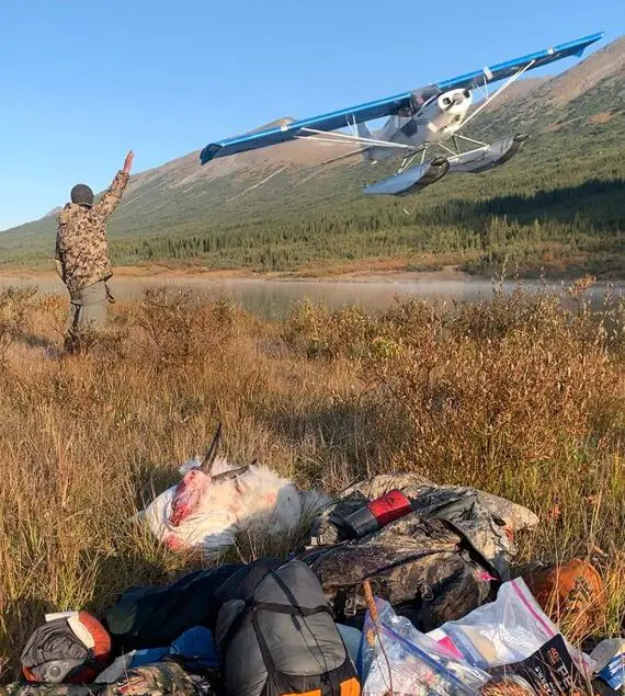 BBCB Yukon Hunting ExperienceIMG_5558 » Outdoors International Float plane picking up hunters in the Yukon.