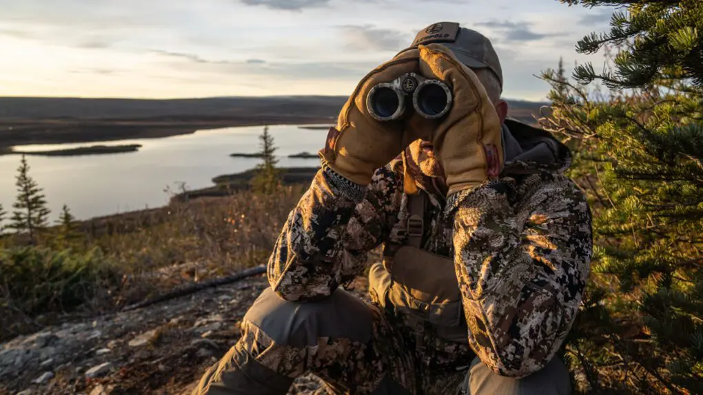 BBCB Yukon Hunting ExperiencegP8LWSCg » Outdoors International Glassing for mountain goats.