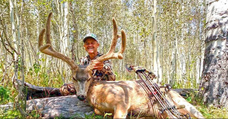 Bob Morgan with his great velvet mule deer