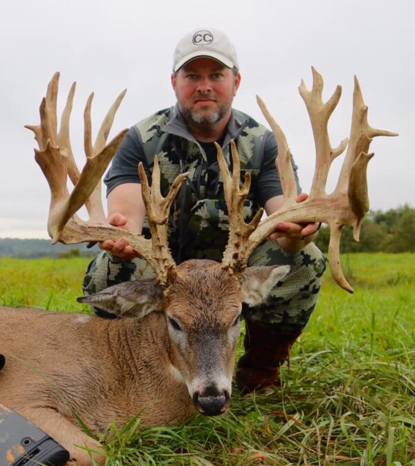 High Fence Deer Hunting in Ohio » Outdoors International