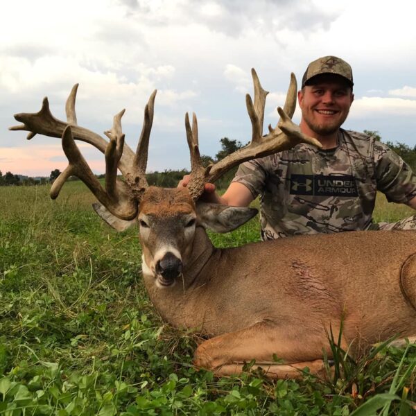 High Fence Deer Hunting in Ohio » Outdoors International