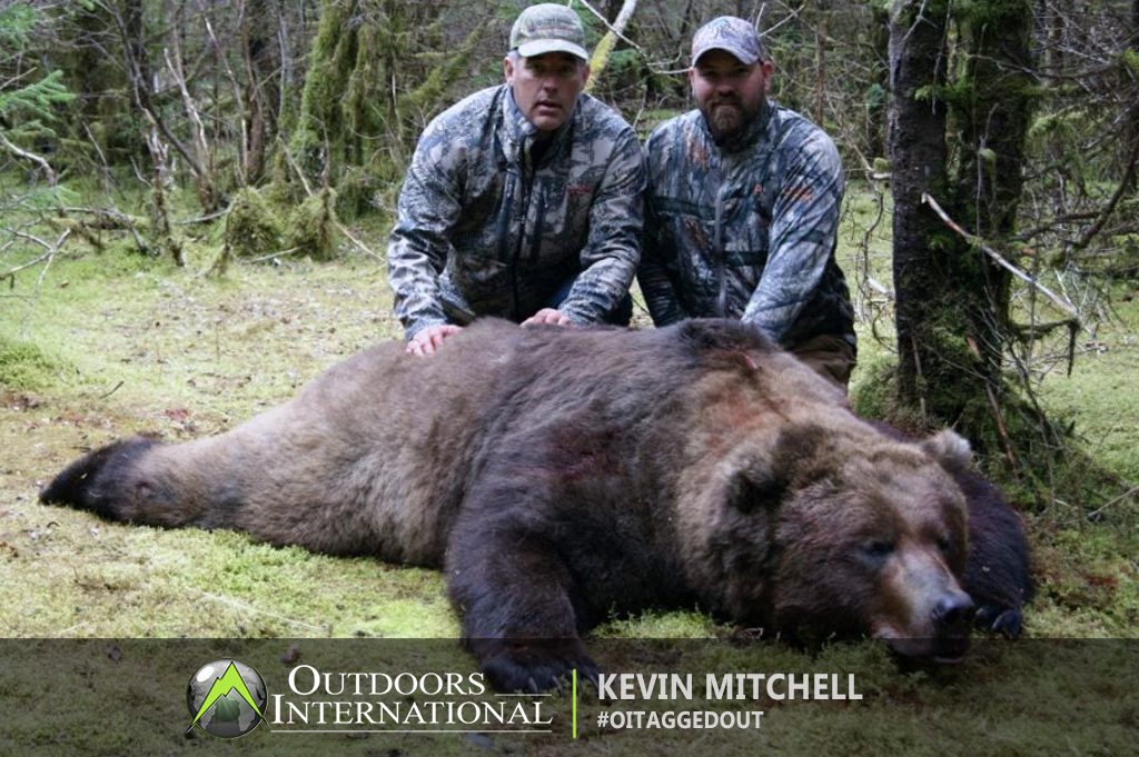 Kevin Mitchell with a great brown bear