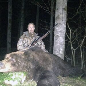 Eurasian Brown Bear Hunts
