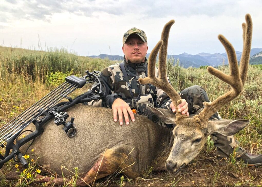 Mike Enright with his great Utah archery mule deer.