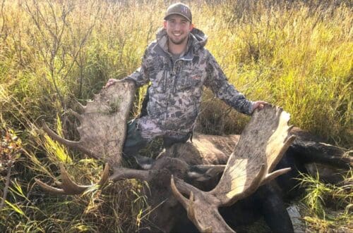 Nick Woods DIY Alaska Moose RAA Client » Outdoors International Nick with his AK bull