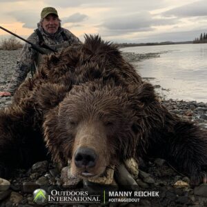 Arctic Grizzly Bear Hunt