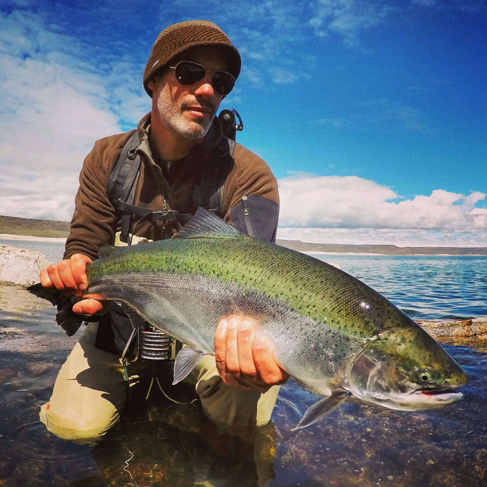 Puesto bay, sightfishing at its best, casting big dries and slow striping scuds just below the surface! Fly fishing Argentina at it's best.