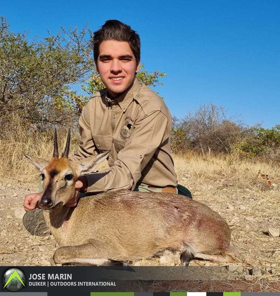 Jose Marin Client South Africa Hunting Safari Duiker DWHS De Wet » Outdoors International Duiker