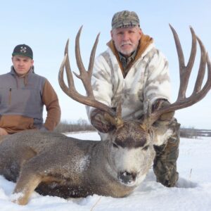 This buck has it all. Width, tine length, eye guards, mass, and a good main beam. SHOOT!