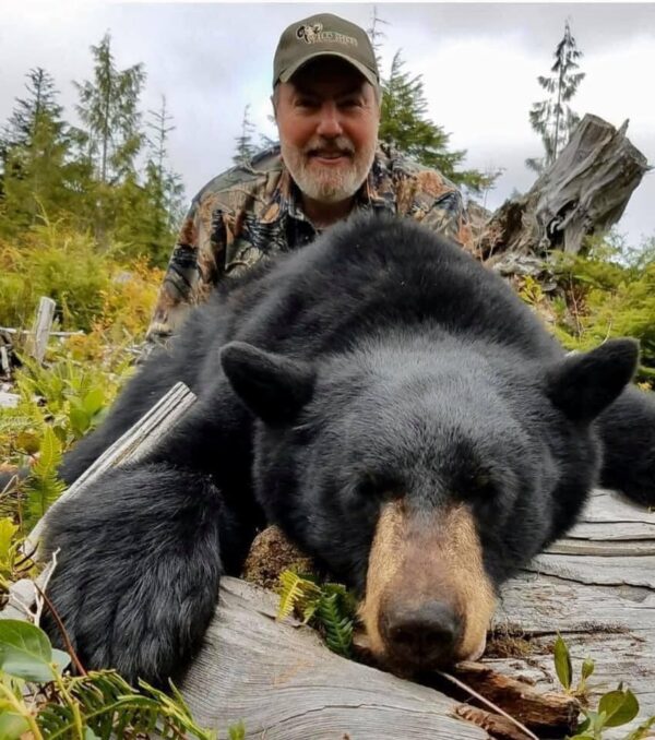 Washington also offers two bear tags per hunter, which makes these hunts even more attractive.