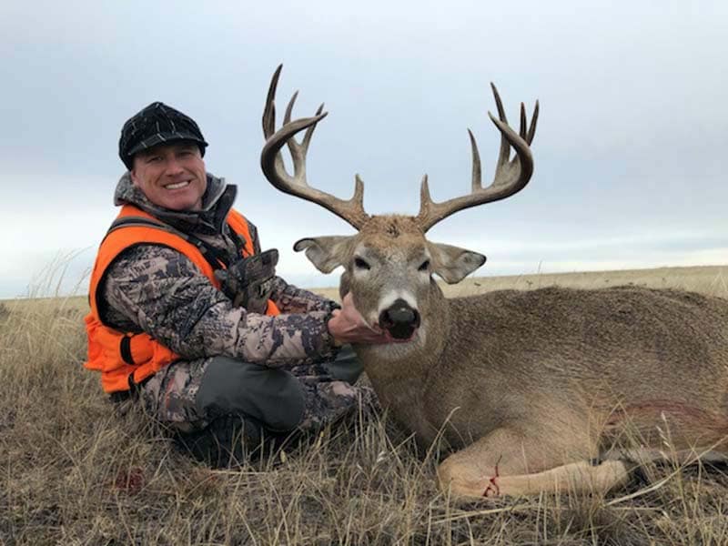 Wyoming-Whitetail-Deer-Hunt-TPO1 » Outdoors International During the rut you can hunt whitetail OR mule deer.