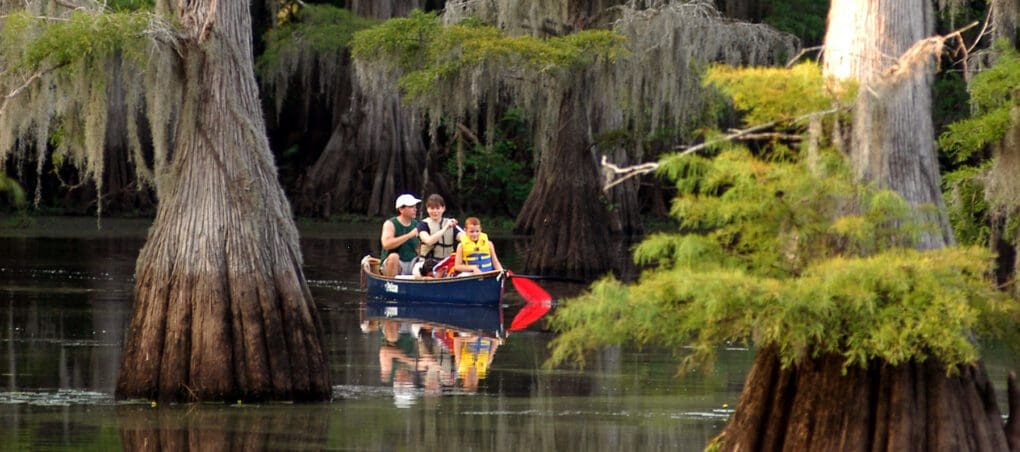 Caddo Lake State Park Texas Canoe family » Outdoors International https://tpwd.texas.gov/state-parks/caddo-lake