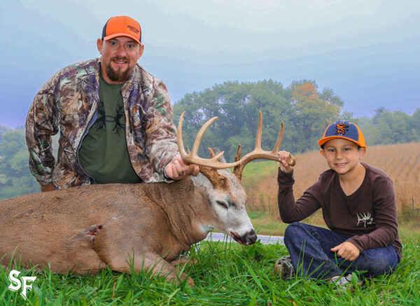 Illinois Whitetail Hunts » Outdoors International