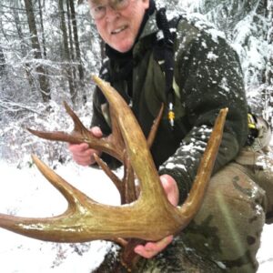 Whitetail Deer Rut Hunt in Washington State