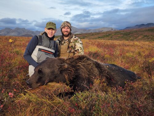 John Lebanc Client Kyle Hanson Alaska Arctic Grizzly 2022 AWCG » Outdoors International Kyle and John