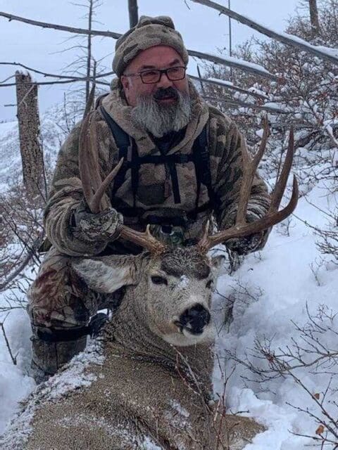 Andy Nagel Client Idaho Frank Church WIlderness Mule Deer IWC 2022 » Outdoors International Andy with a nice Idaho buck