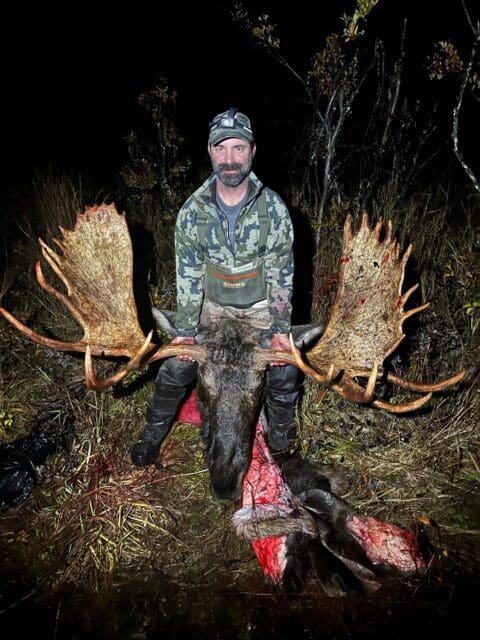 jesse Prier 2023 Client RAA Unguided Moose Alaska » Outdoors International A nice bull moose