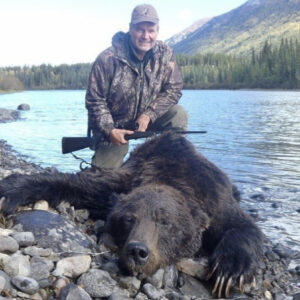 Exceptional Yukon Grizzly hunt with a premier outfitter.