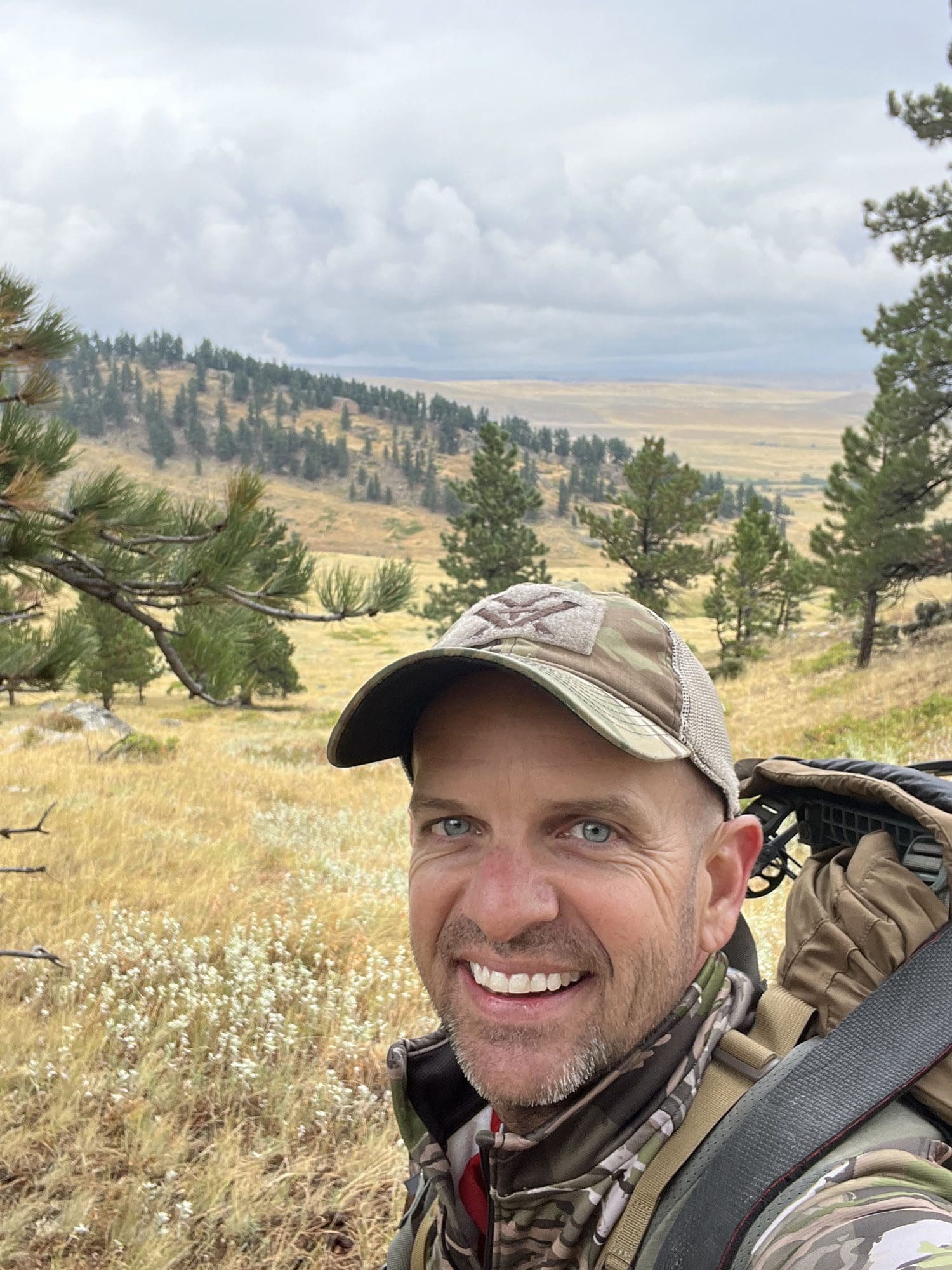 Charlie Ward hunting out west.