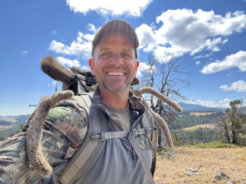 Charlie Ward Packing out mule deer