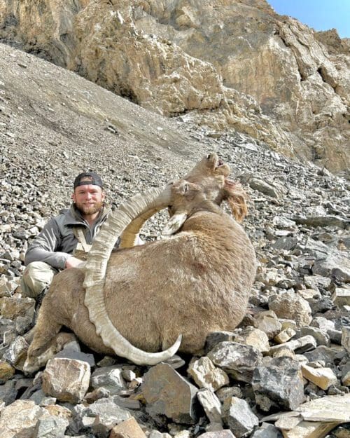 Mid Asian Ibex hunting in Kyrgyzstan