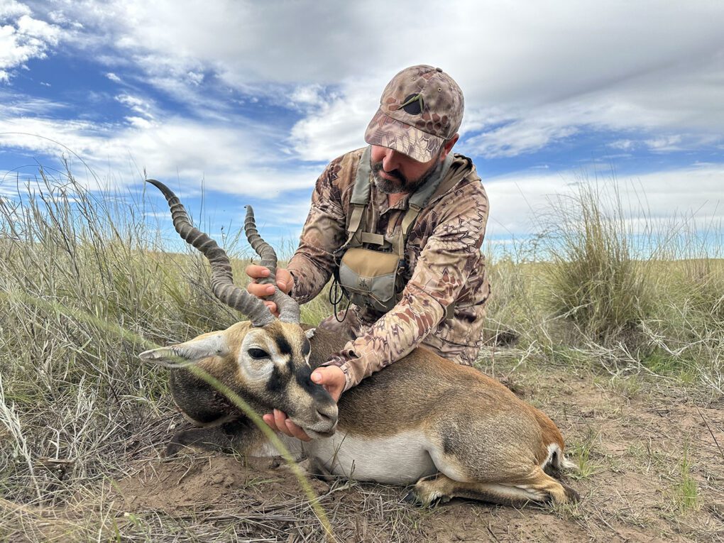 Argentina TGB 2025 Blackbuck hunting Cory Glauner Admiring » Outdoors International Cory Glauner admiring his blackbuck