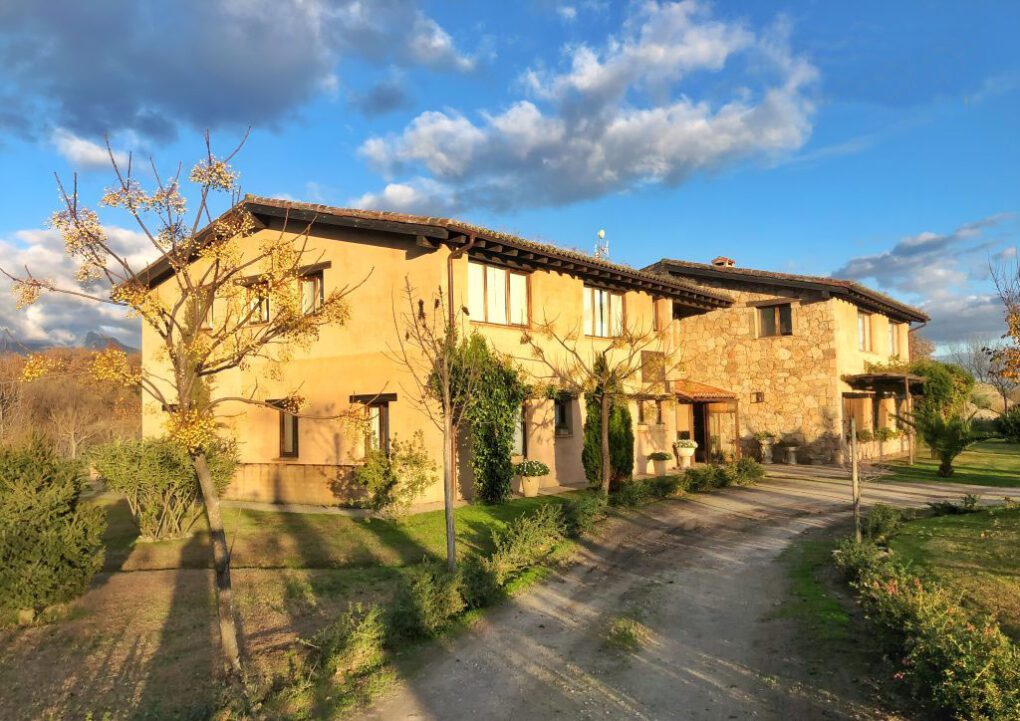 Accommodations on your Spanish Ibex hunt » Outdoors International Accommodations on your Spanish Ibex hunt