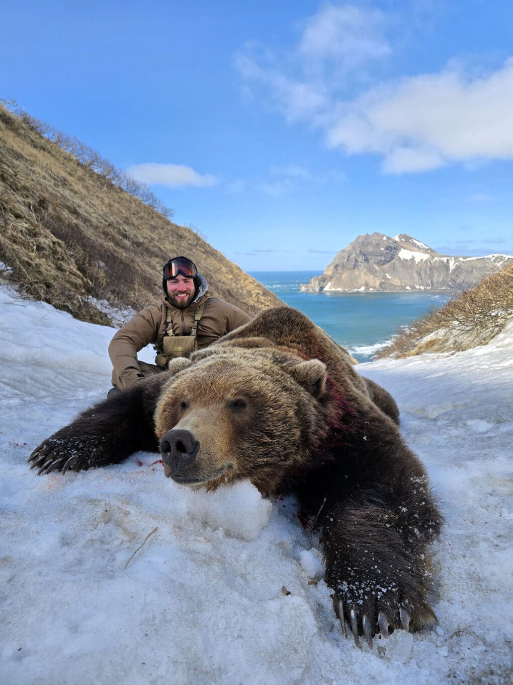 Kyle with a beautiful Kamchatka brown bear.