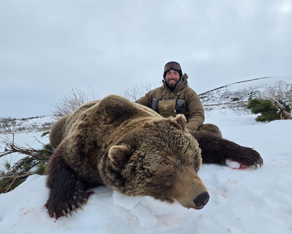 Kyle with a beautiful Kamchatka brown bear. » Outdoors International Kyle with a beautiful Kamchatka brown bear.